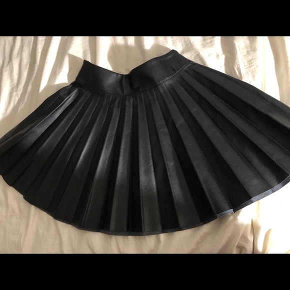 Nicki Minaj H&M collection leather skirt - Picture 1 of 1